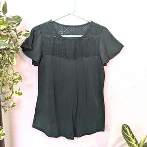 Cute Eyelet Lace Detail Top with Flutter Sleeves Green Sz M